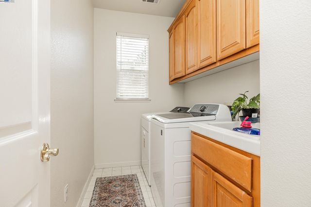 3109 Vista Ln, Hayward, CA 94541