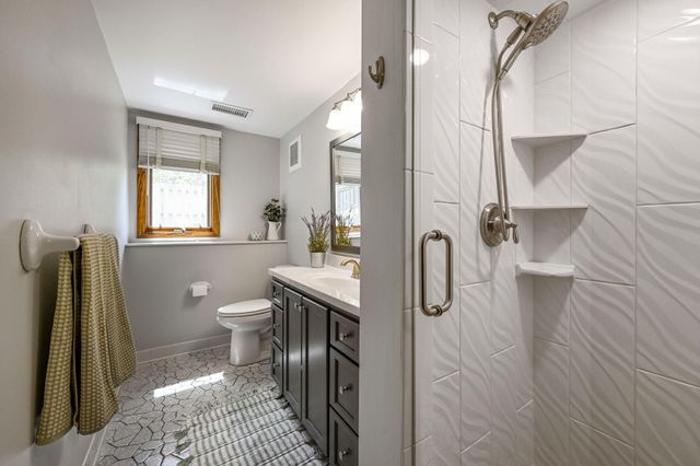 15008 Oakland Avenue, Burnsville, MN 55306