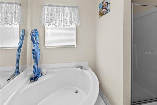 305 NE 290TH AVENUE, Old Town, FL 32680