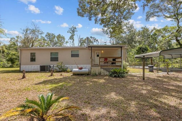 305 NE 290TH AVENUE, Old Town, FL 32680