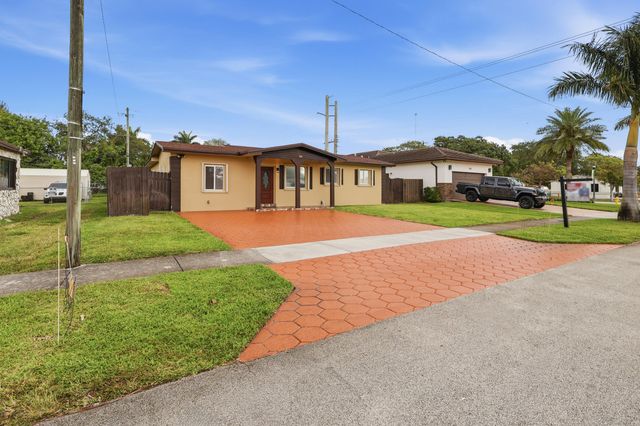 4011 SW 28th Street 4011, West Park, FL 33023