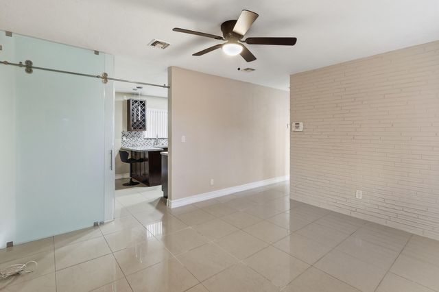 4011 SW 28th Street 4011, West Park, FL 33023