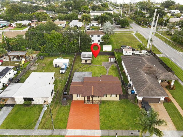 4011 SW 28th Street 4011, West Park, FL 33023