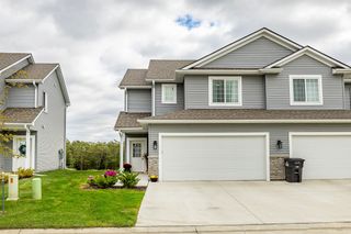 7000 Lake Hill Drive 24, Des Moines, IA 50320