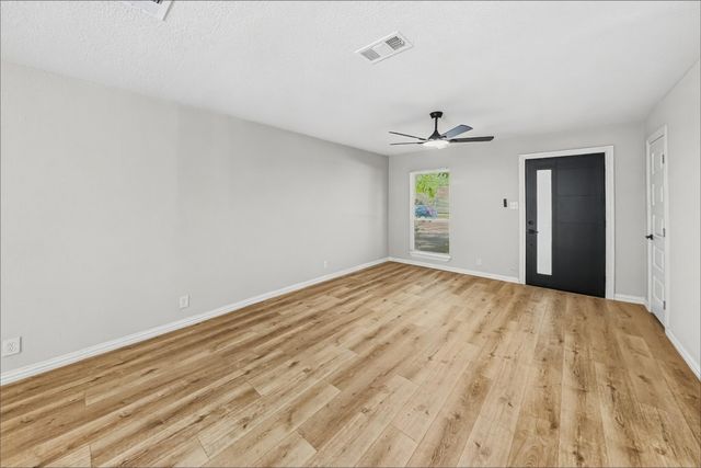 3716 Clotell Drive, Fort Worth, TX 76119