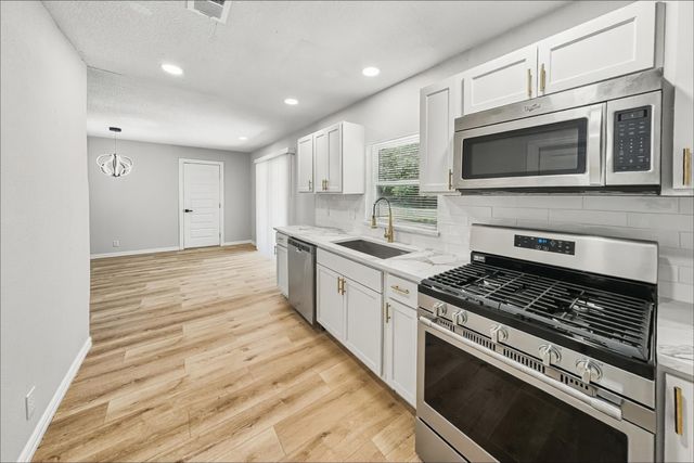 3716 Clotell Drive, Fort Worth, TX 76119