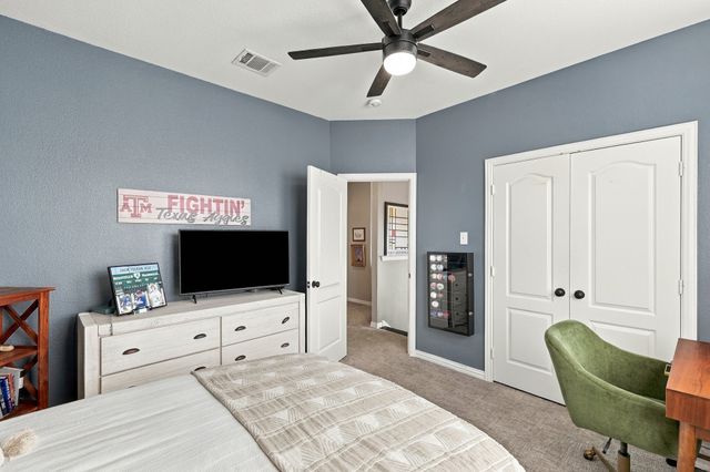 6025 Winter Park Drive, North Richland Hills, TX 76180