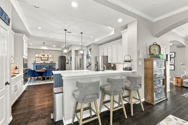 6025 Winter Park Drive, North Richland Hills, TX 76180