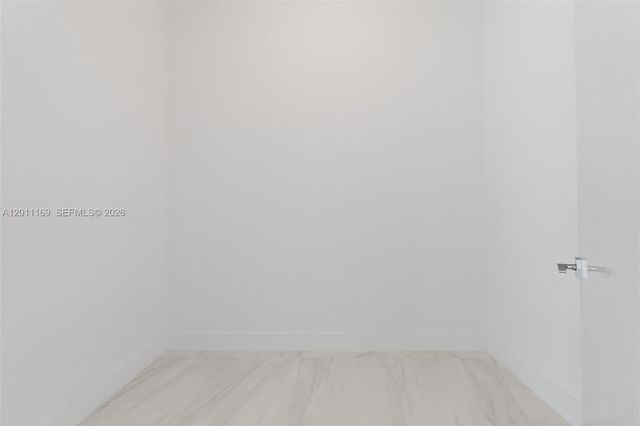 17550 Collins Ave 501, Sunny Isles Beach, FL 33160