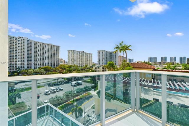 17550 Collins Ave 501, Sunny Isles Beach, FL 33160