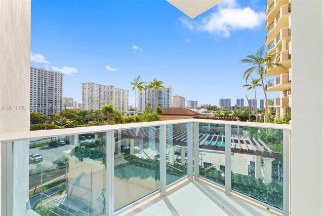17550 Collins Ave 501, Sunny Isles Beach, FL 33160