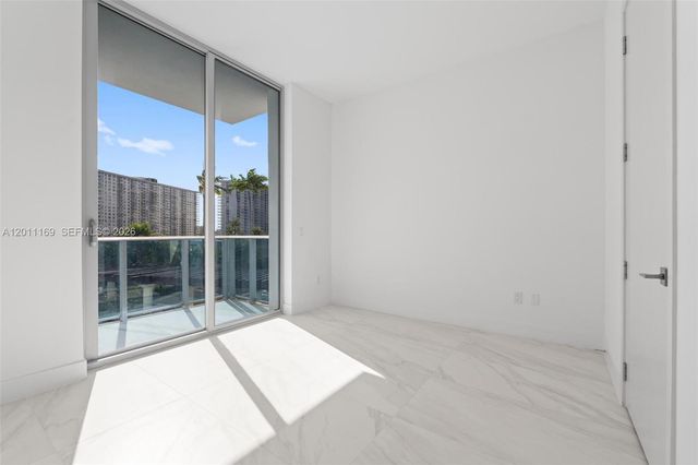 17550 Collins Ave 501, Sunny Isles Beach, FL 33160