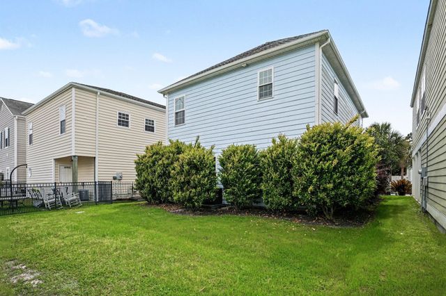 705 Ashland Ave., North Myrtle Beach, SC 29582