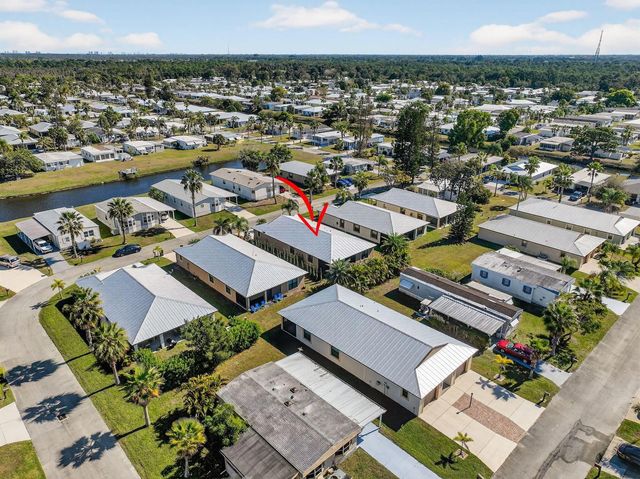 34 Nogales Way, Port St. Lucie, FL 34952