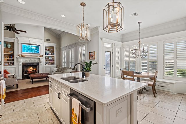 338 Tulip Dr, Houma, LA 70360