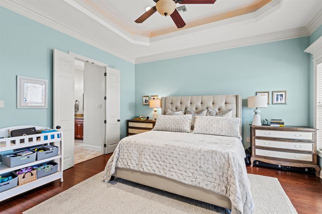 338 Tulip Dr, Houma, LA 70360