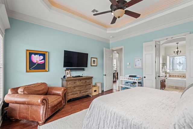 338 Tulip Dr, Houma, LA 70360