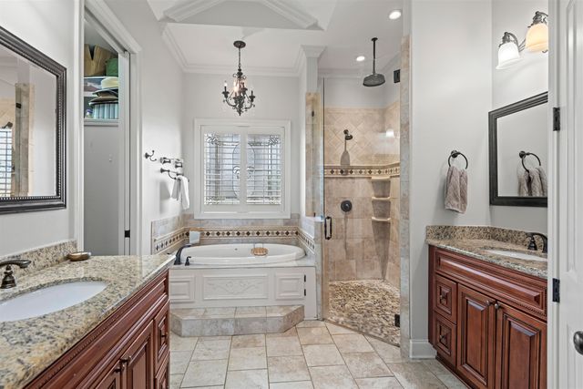 338 Tulip Dr, Houma, LA 70360