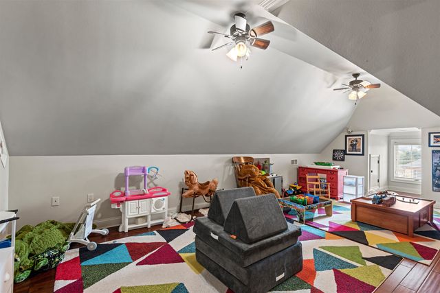 338 Tulip Dr, Houma, LA 70360