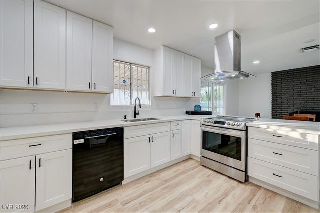 1400 South 17th Street, Las Vegas, NV 89104