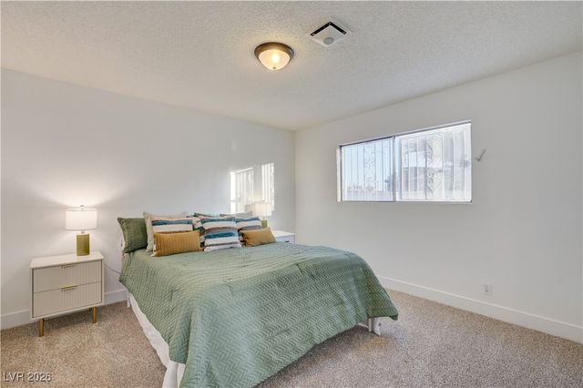 1400 South 17th Street, Las Vegas, NV 89104