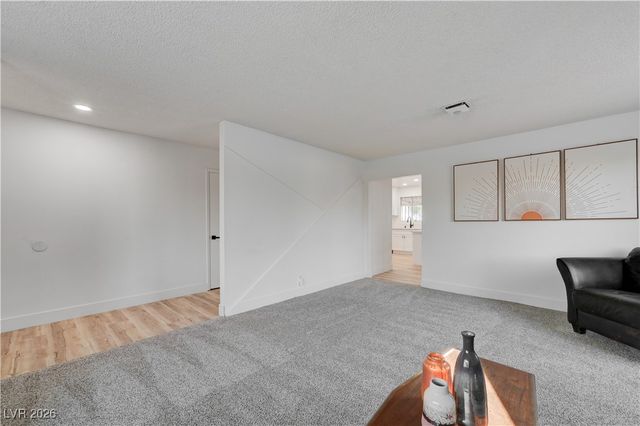 1400 South 17th Street, Las Vegas, NV 89104