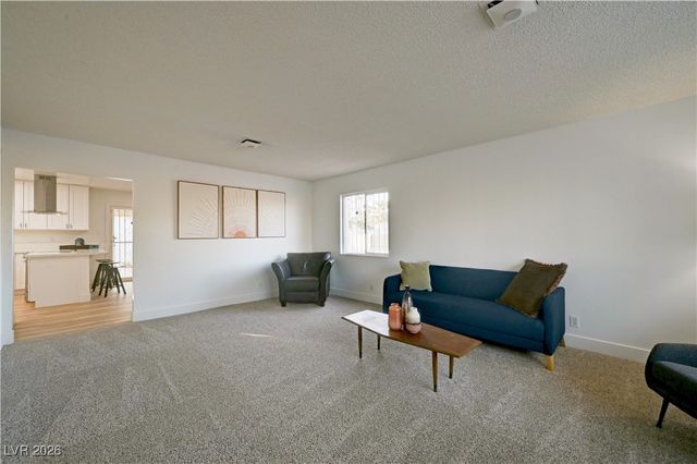 1400 South 17th Street, Las Vegas, NV 89104