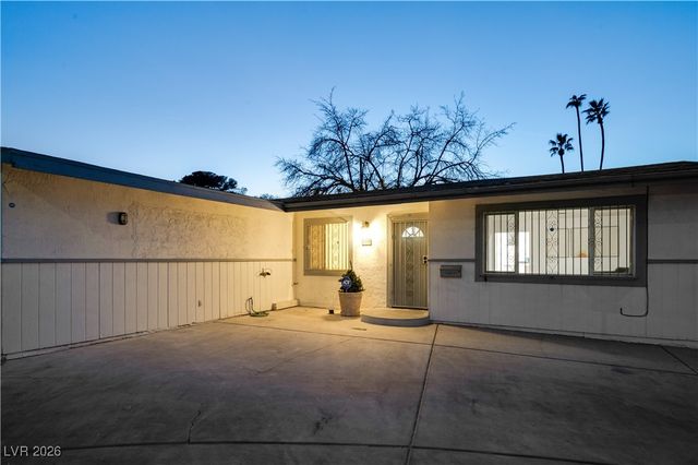 1400 South 17th Street, Las Vegas, NV 89104