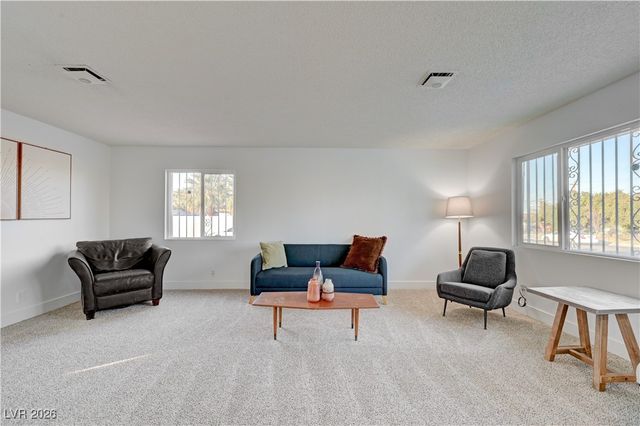 1400 South 17th Street, Las Vegas, NV 89104