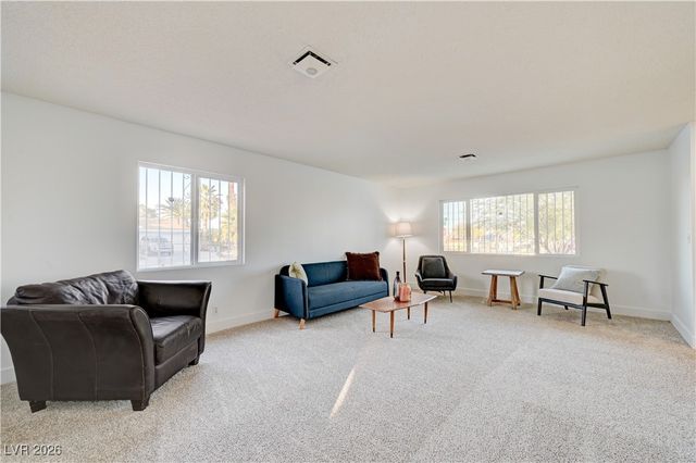 1400 South 17th Street, Las Vegas, NV 89104