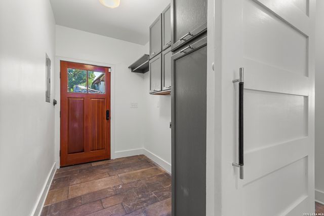 201 CHICHESTER PL, San Antonio, TX 78209