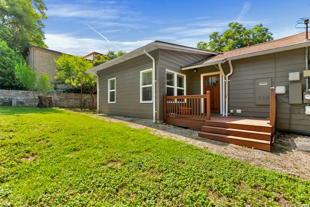 201 CHICHESTER PL, San Antonio, TX 78209
