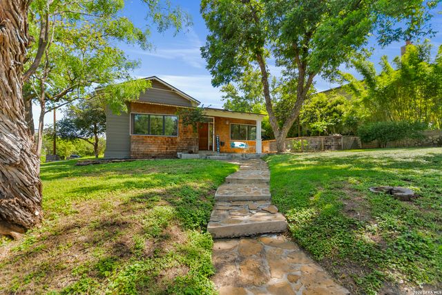 201 CHICHESTER PL, San Antonio, TX 78209