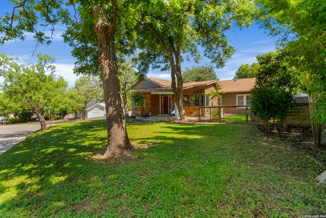 201 CHICHESTER PL, San Antonio, TX 78209