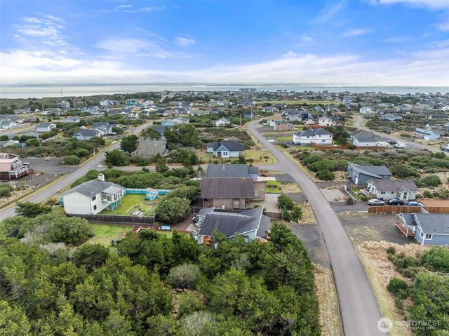 1256 Channel Avenue SW, Ocean Shores, WA 98569