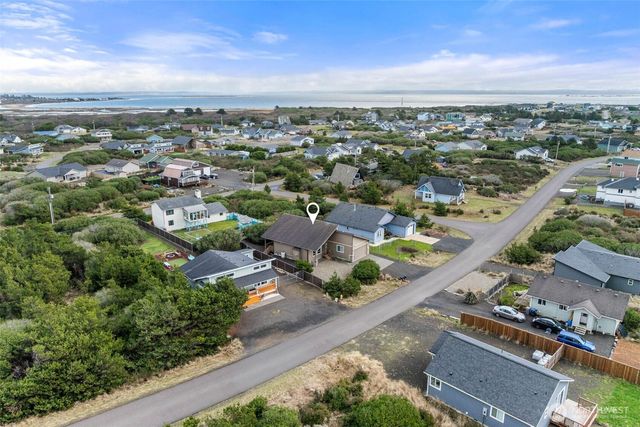 1256 Channel Avenue SW, Ocean Shores, WA 98569