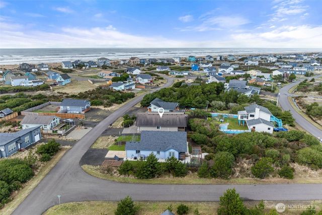 1256 Channel Avenue SW, Ocean Shores, WA 98569