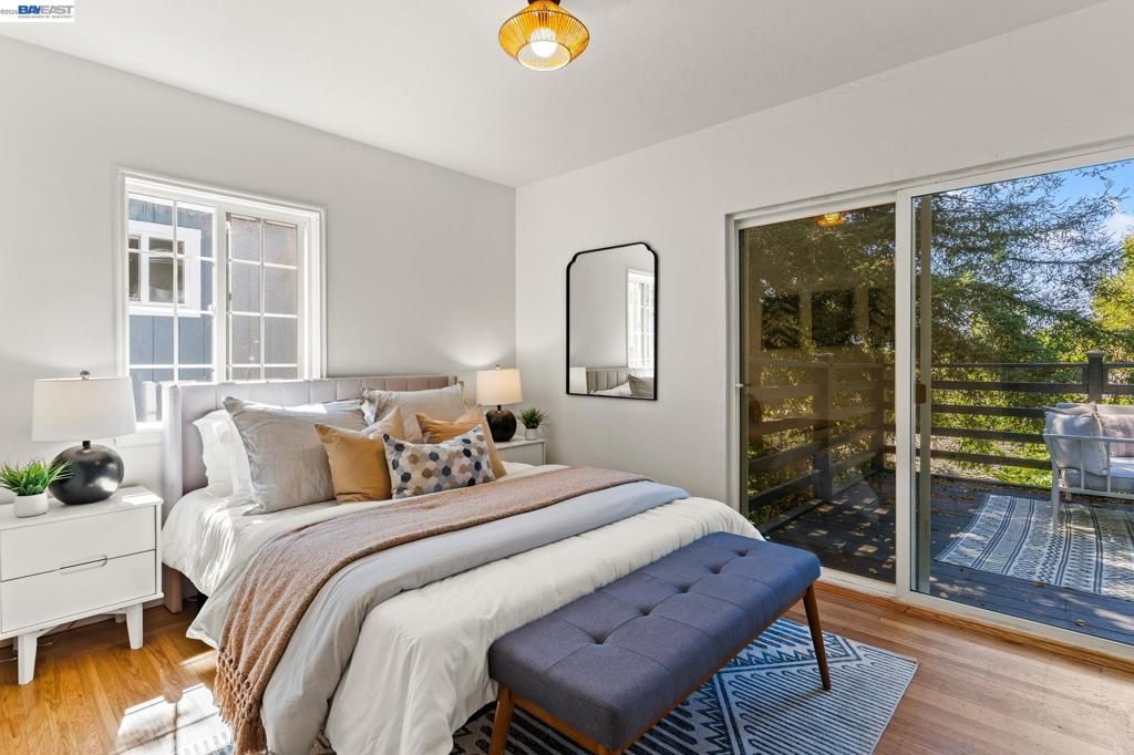 Image 11 of property listing at 3851 Madrone Ave, Oakland, CA 94619