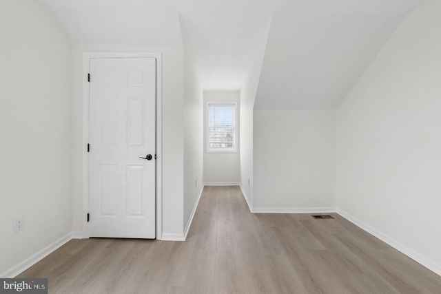 10 BASTILLE LOOP, Newark, DE 19702