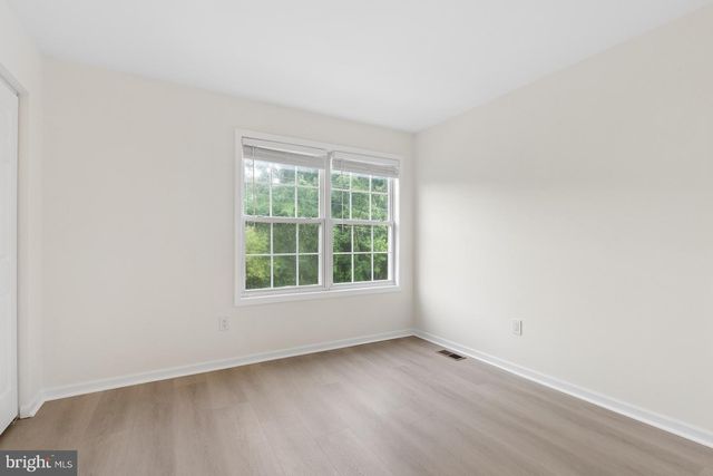 10 BASTILLE LOOP, Newark, DE 19702