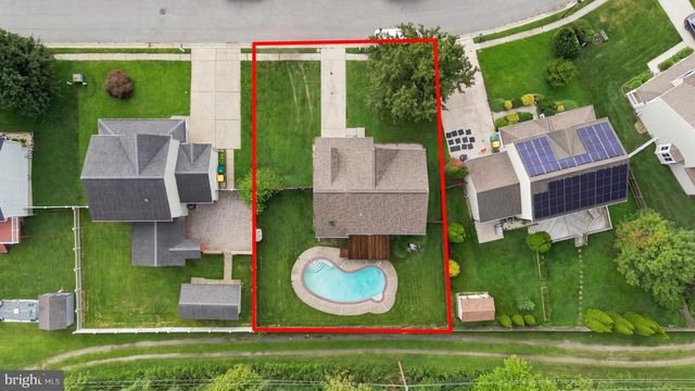 10 BASTILLE LOOP, Newark, DE 19702