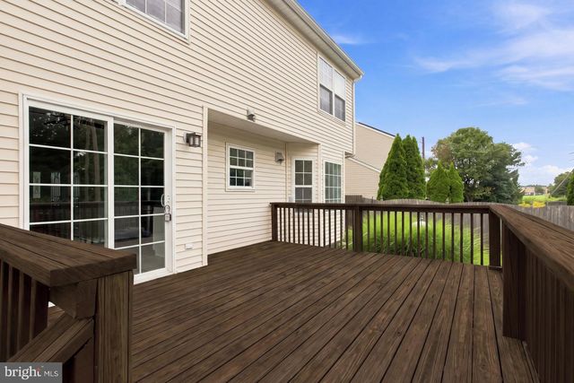 10 BASTILLE LOOP, Newark, DE 19702