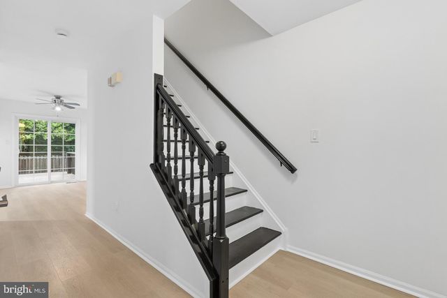 10 BASTILLE LOOP, Newark, DE 19702