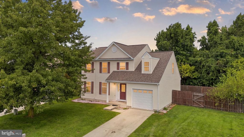 10 BASTILLE LOOP, Newark, DE 19702
