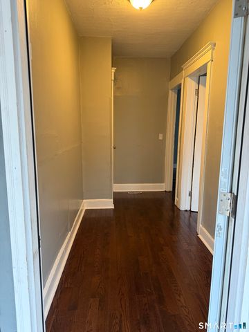 327 Newhall Street, New Haven, CT 06511