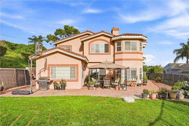 1781 Via Ladera, La Habra Heights, CA 90631