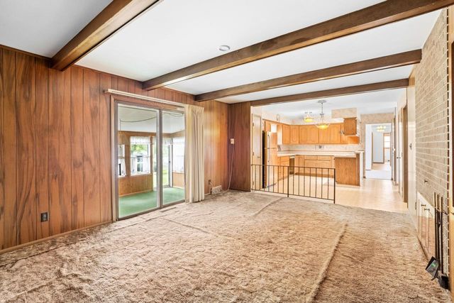 1638 Meadowlane AVENUE, Mount Pleasant, WI 53406
