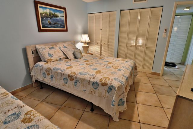 1530 Ocean Bay Dr Apt 411, Key Largo, FL 33037