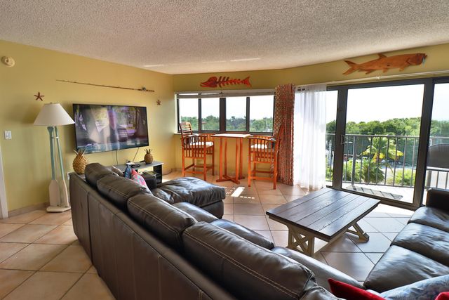 1530 Ocean Bay Dr Apt 411, Key Largo, FL 33037
