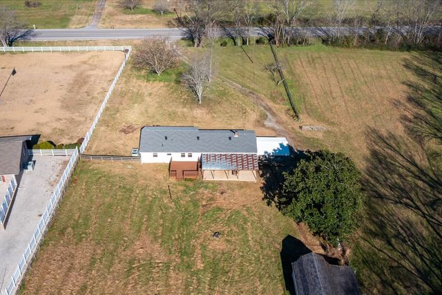 3327 Hampshire Pike, Mount Pleasant, TN 38474